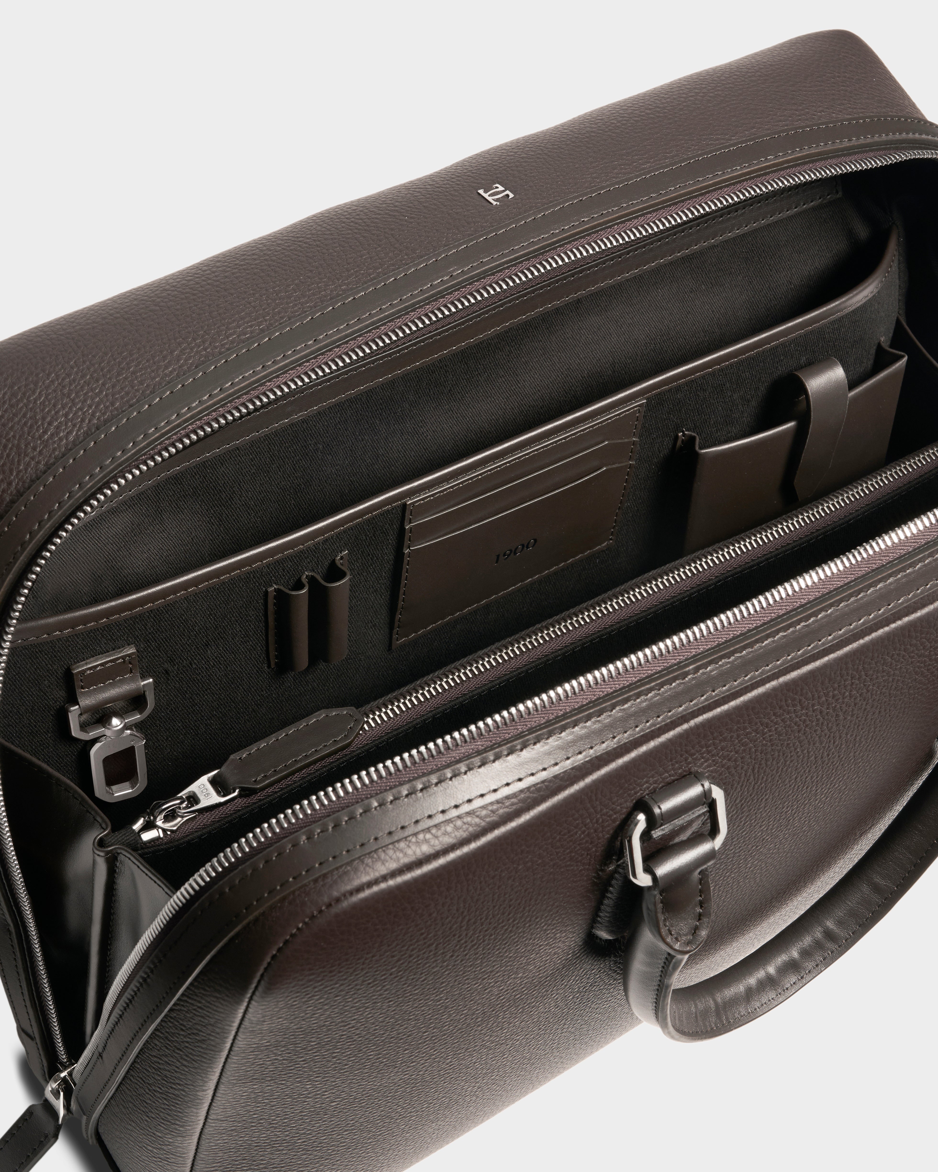 Briefcase brown#Color_Brown