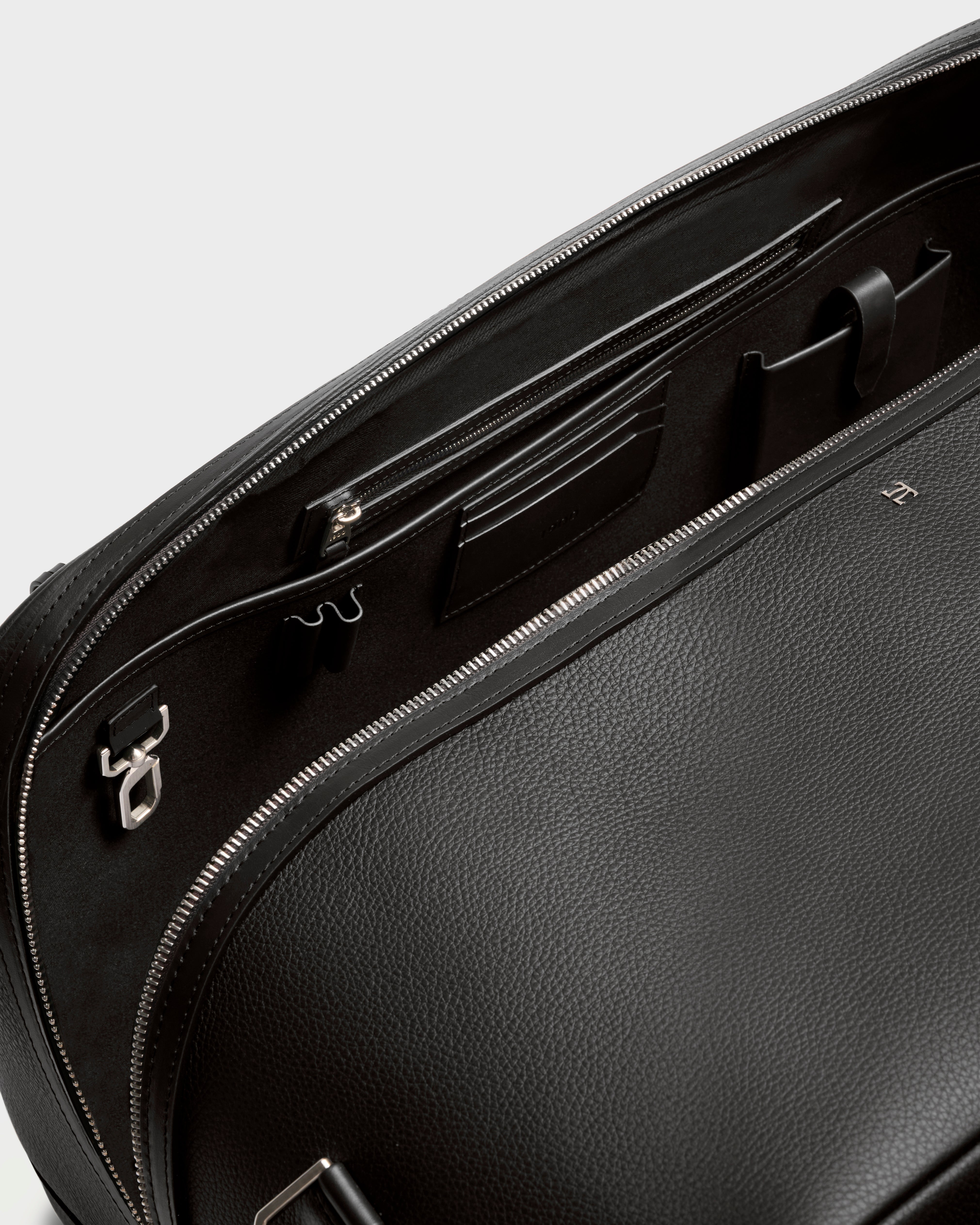 Weekender bag black#Color_Black